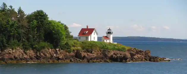 curtis Island https://mainewindjammercruises.com/wp-content/uploads/2023/01/curtis-Island.webp
